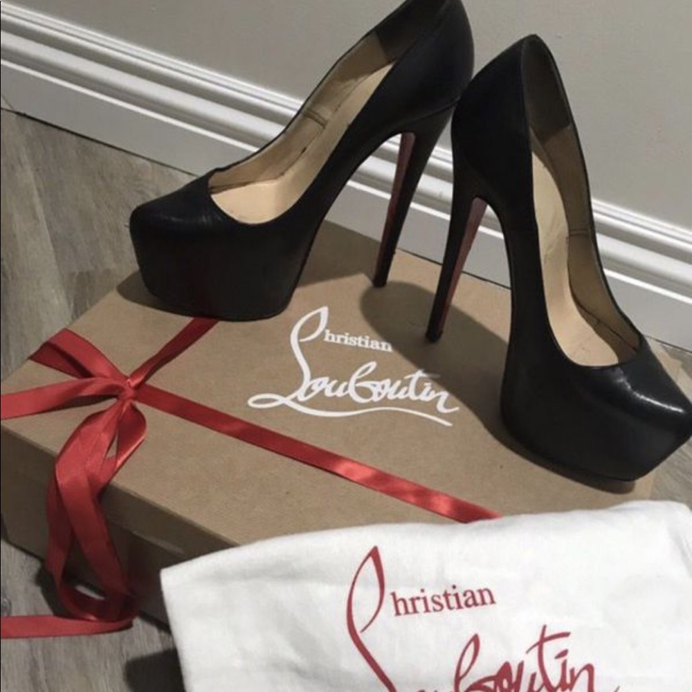 Louboutin black leather Daffodiles